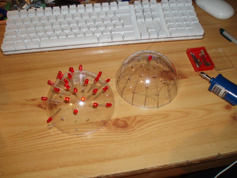 Datei:Lightball 03.jpg