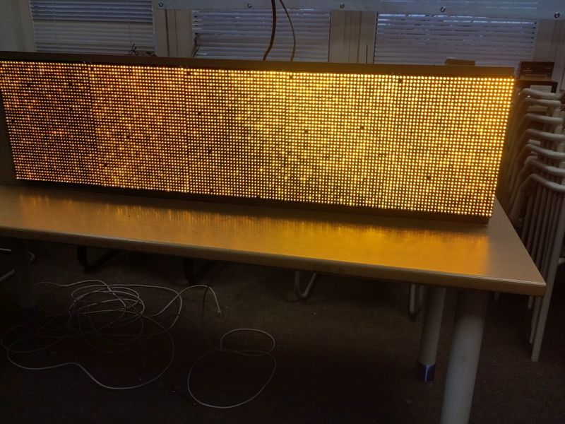 Datei:LED PanelTable.jpg